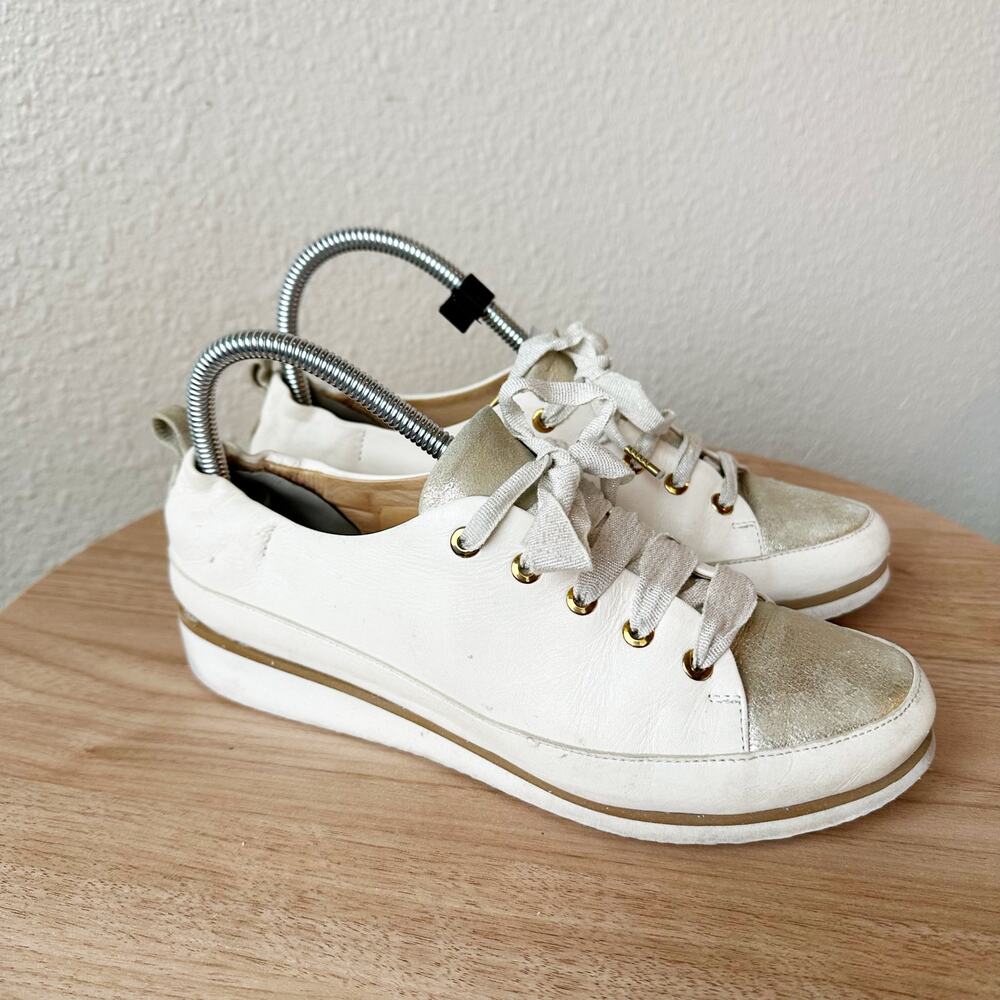 Ron White Leather Suede Platform Sneakers Off White Beige Lace Up EU 38.5 US 8